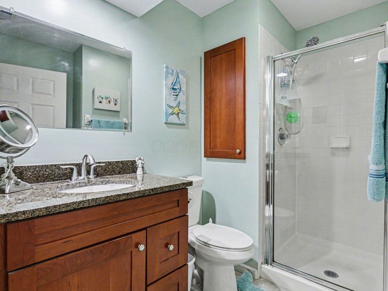 2484 Warm Springs Drive, Unit 2484, Hilliard, OH 43026 Photo 14