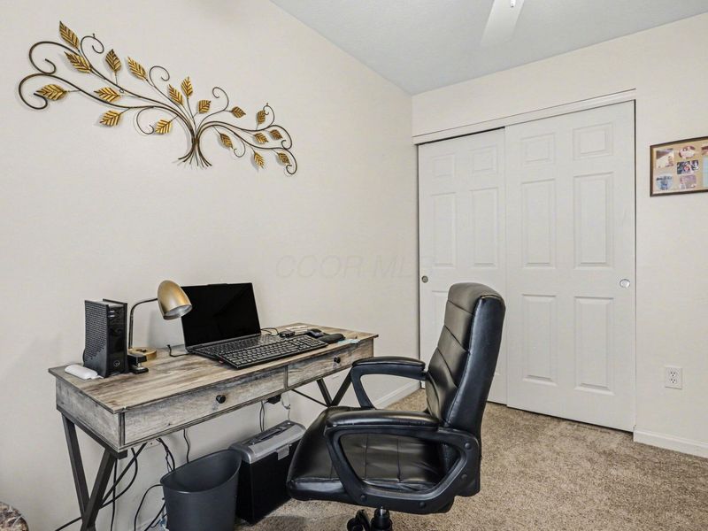 2484 Warm Springs Drive, Unit 2484, Hilliard, OH 43026 Photo 16