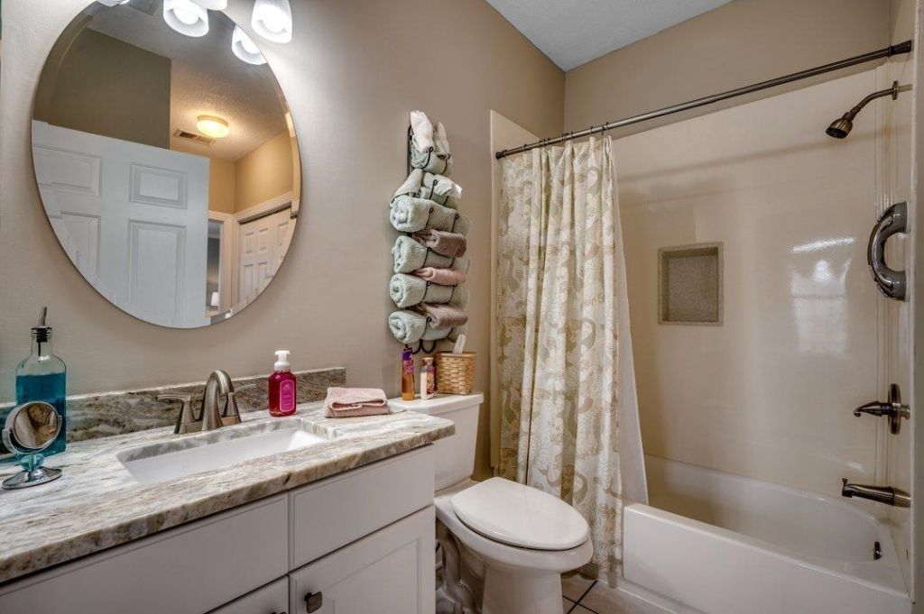 3965 Forsythia Ct. Photo 14