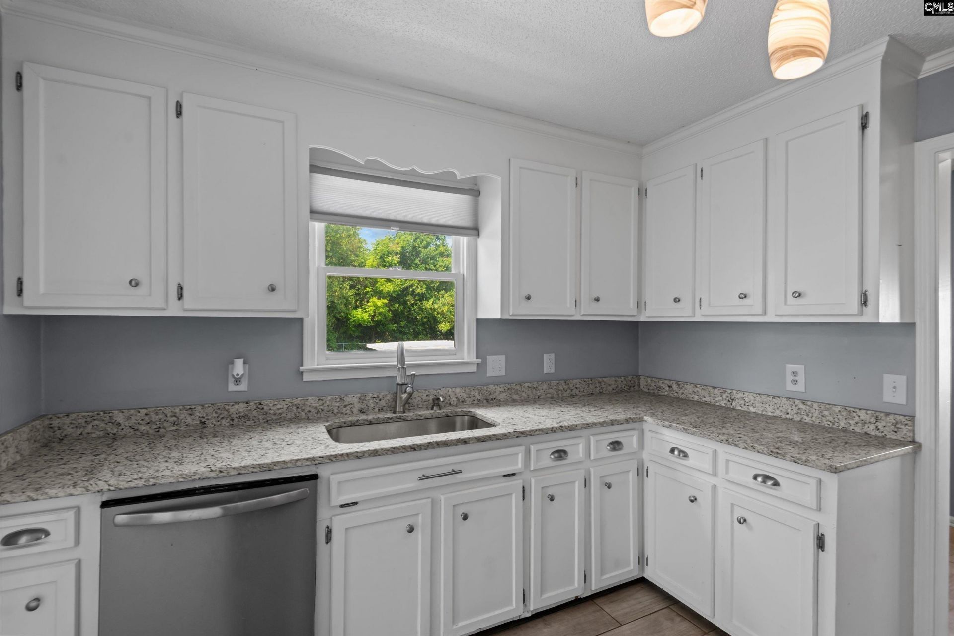 149 Mansfield Circle  Photo 11