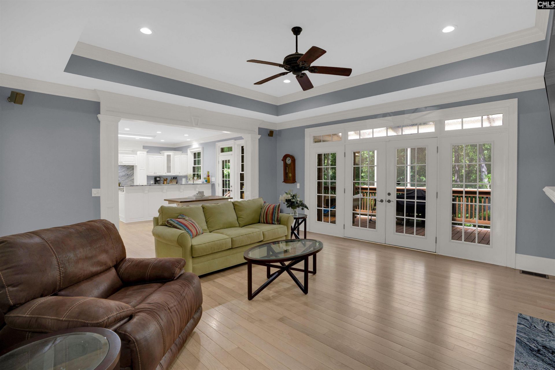 209 Inverness Court  Photo 11