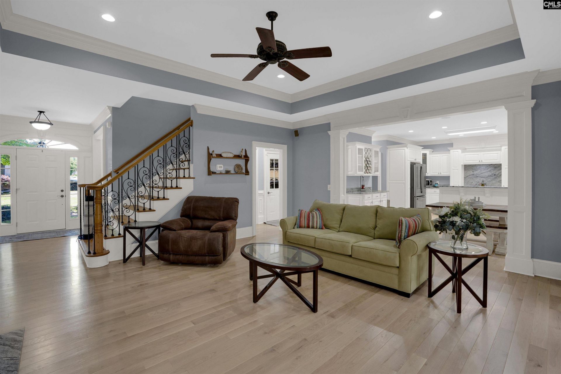 209 Inverness Court  Photo 12