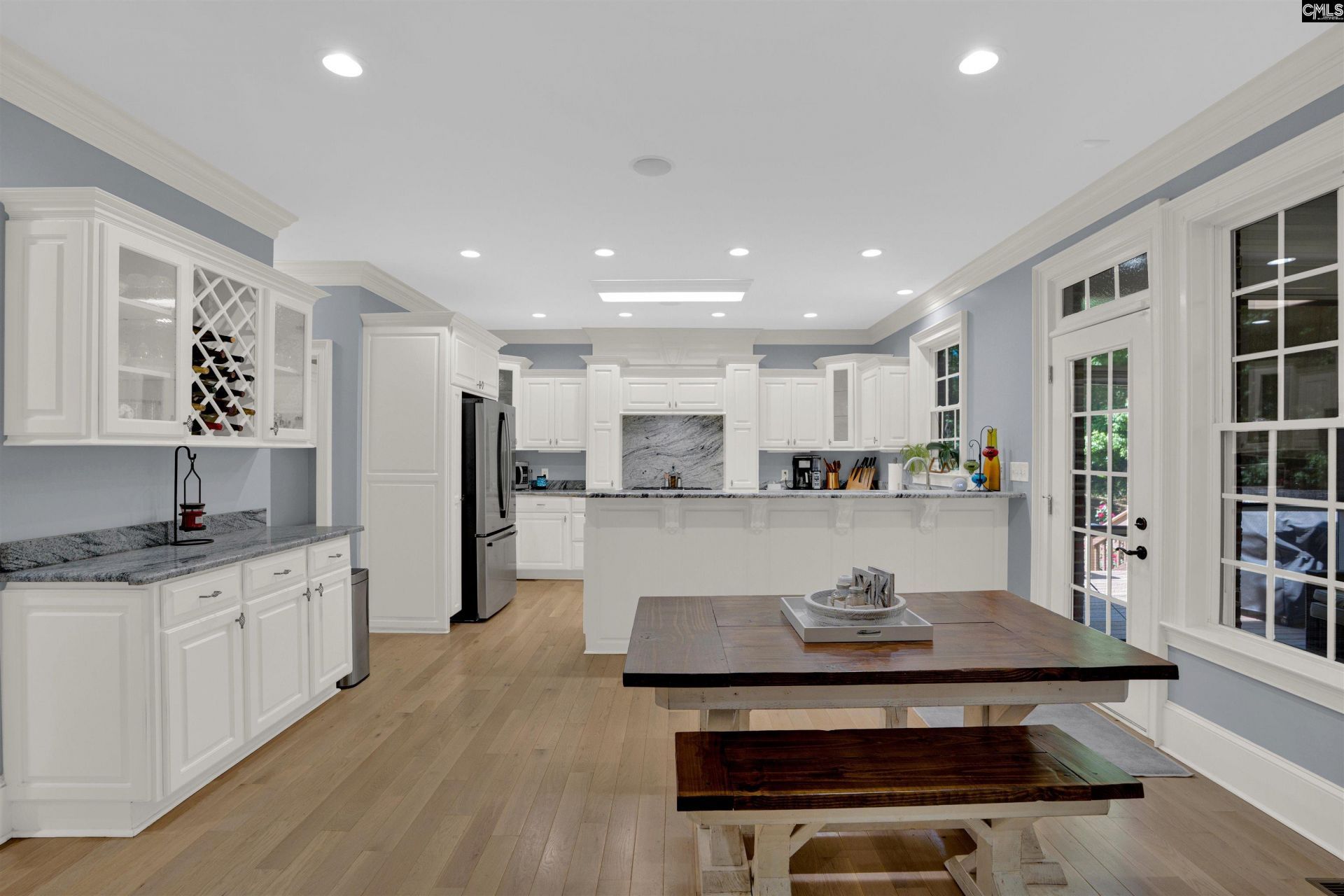 209 Inverness Court  Photo 17