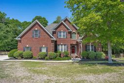 209 Inverness Court  photo 4