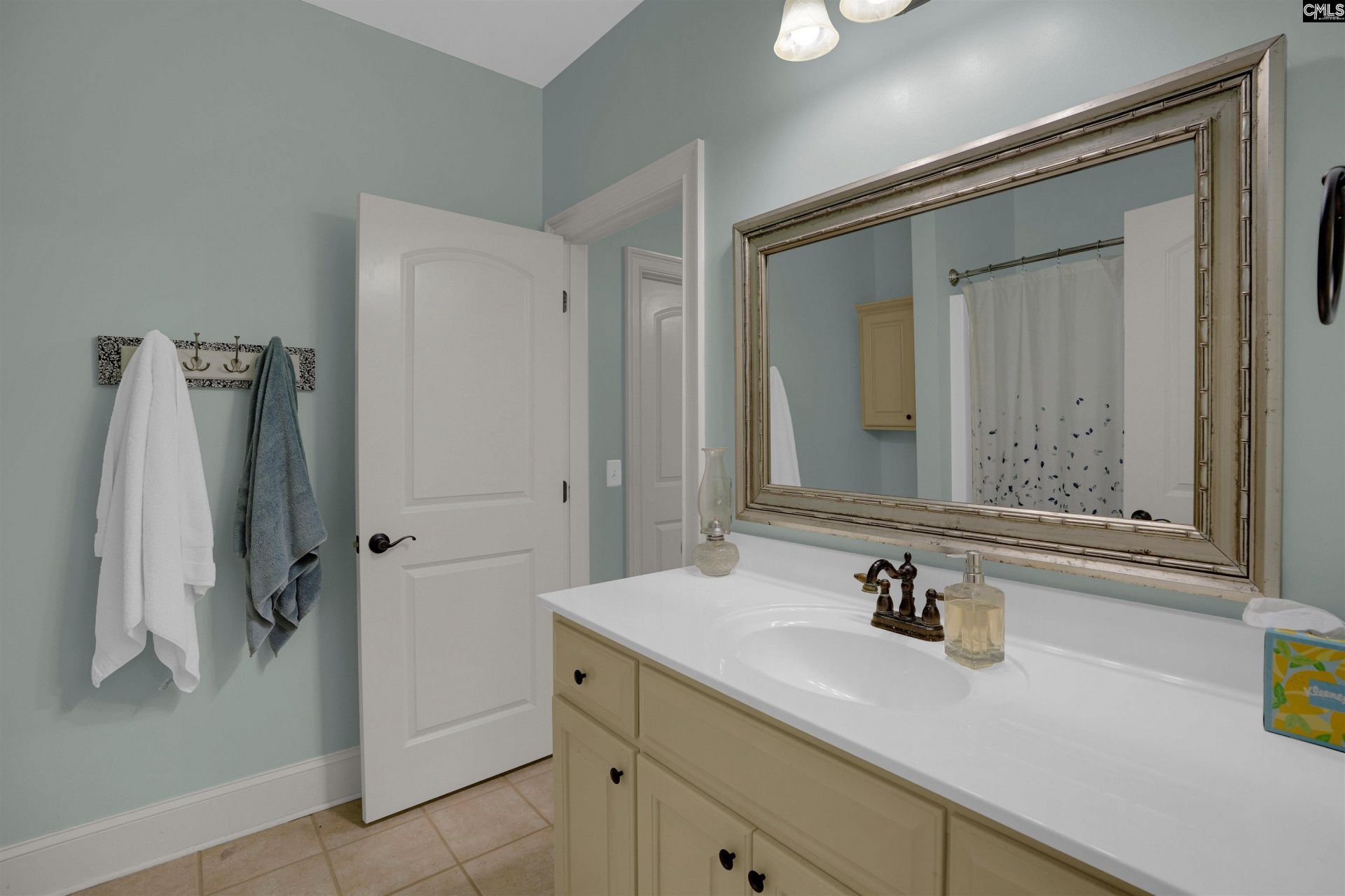 209 Inverness Court  Photo 41