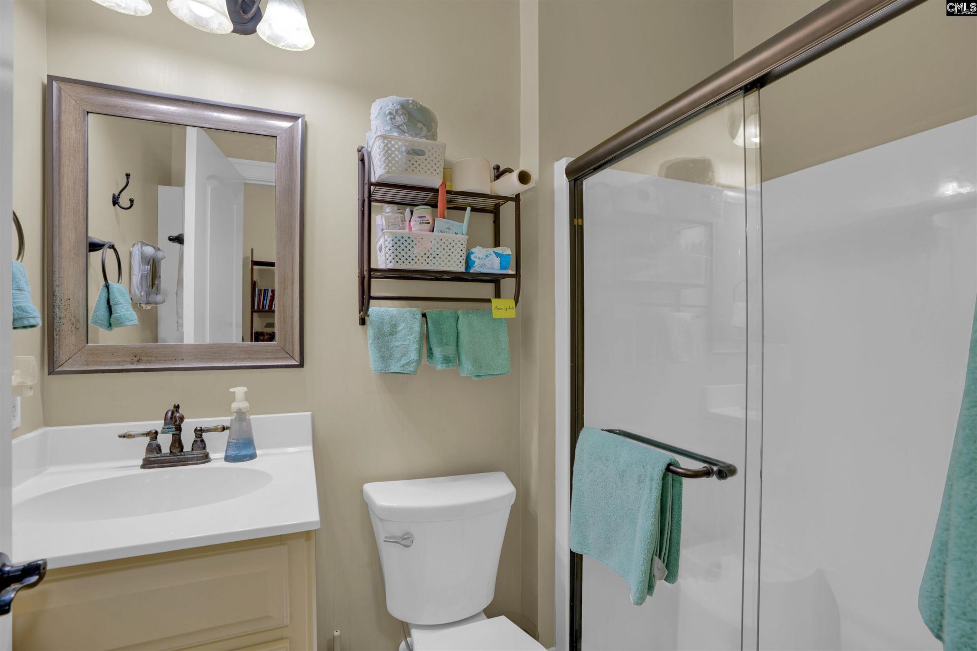 209 Inverness Court  Photo 45