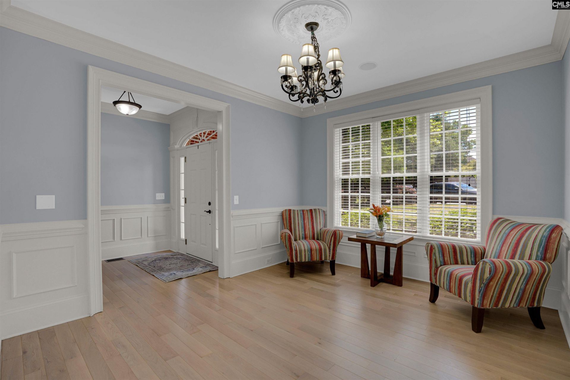 209 Inverness Court  Photo 8