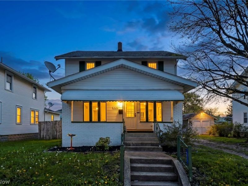 920 9th Street NE, Massillon, OH 44646 Photo 3