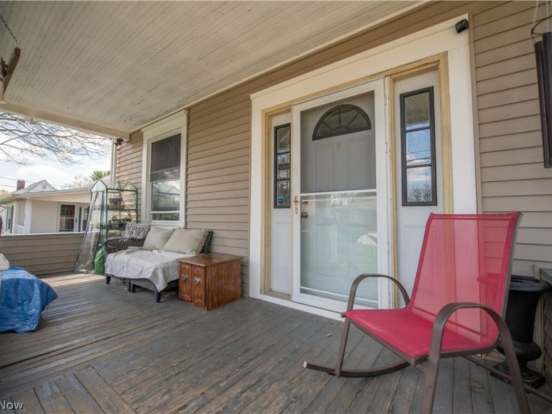 2605 Demington Avenue NW, Canton, OH 44708 Photo 3