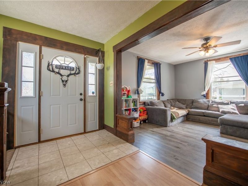 2605 Demington Avenue NW, Canton, OH 44708 Photo 4