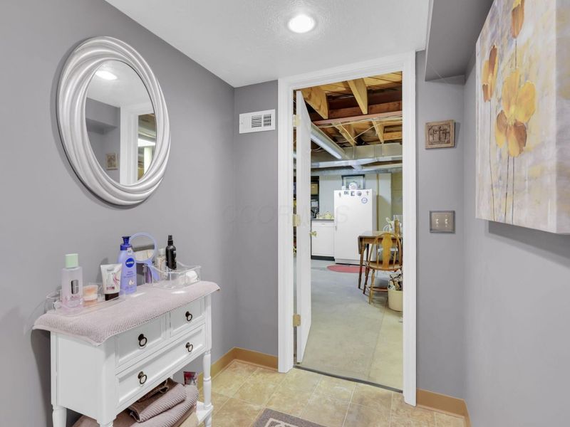 545 Frederick Street N, Lancaster, OH 43130 Photo 31