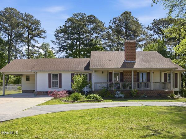 8065 Nc 11, Ayden, NC 28513