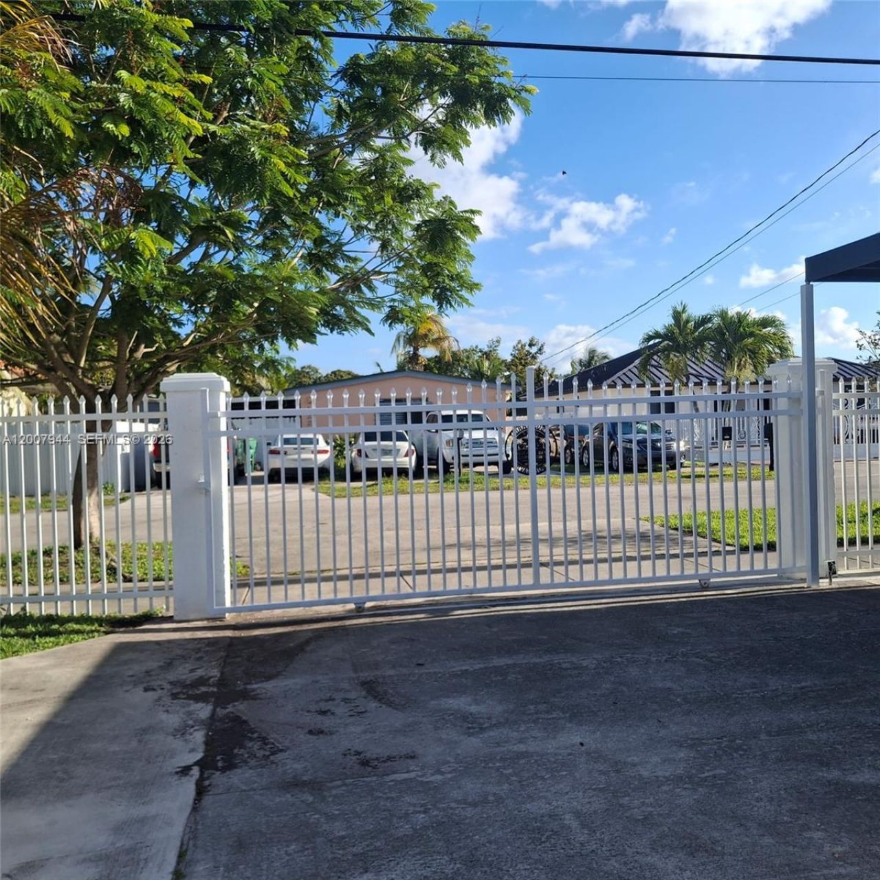 12215 SW 217th St , Miami, FL 33170 Photo