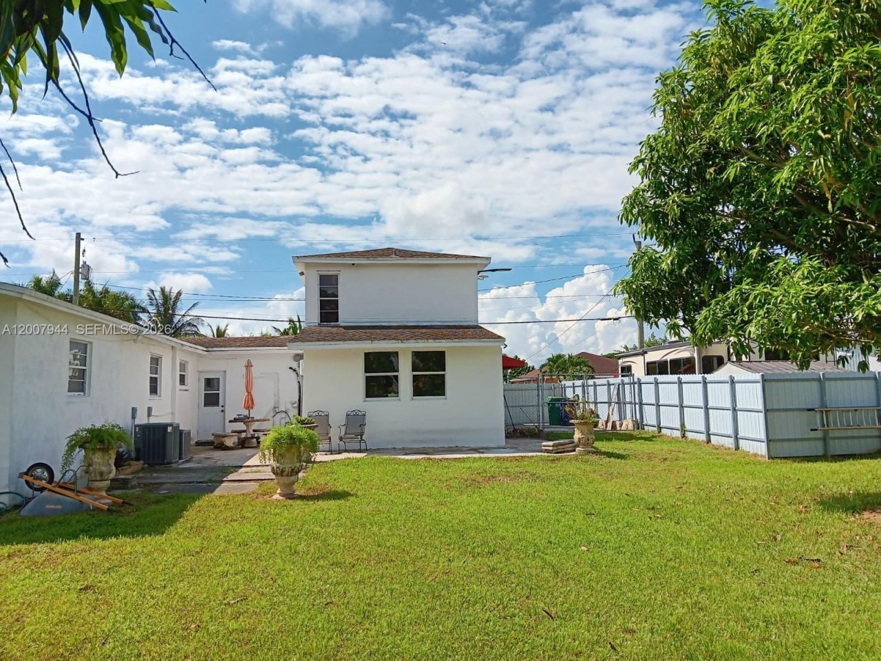 12215 SW 217th St , Miami, FL 33170 Photo