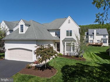 6 LANDON WAY, EXTON, PA 19341