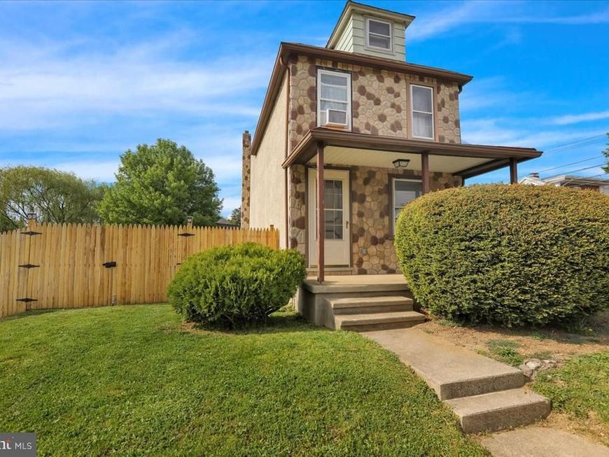 3300 Marion Street, Reading, PA 19605 Main Photo