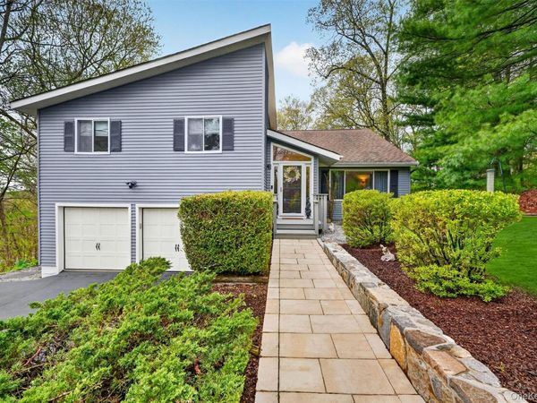 25 Di Rubbo Drive, Cortlandt Manor, NY 10567