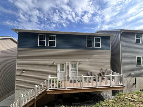 802 Puzzle Place, Morgantown, WV 26505