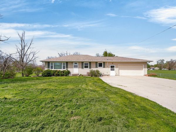 800 W State Street, Colfax, IA 50054