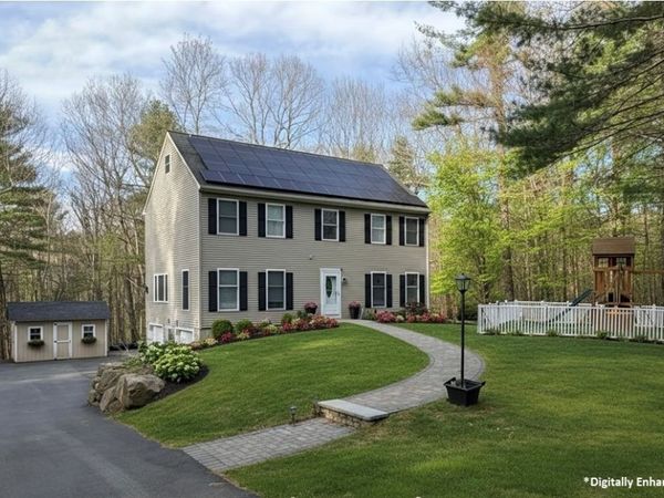 683 Nw Main St, Douglas, MA 01516