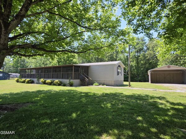 1475 Old Chisholm Trail, Dandridge, TN 37725