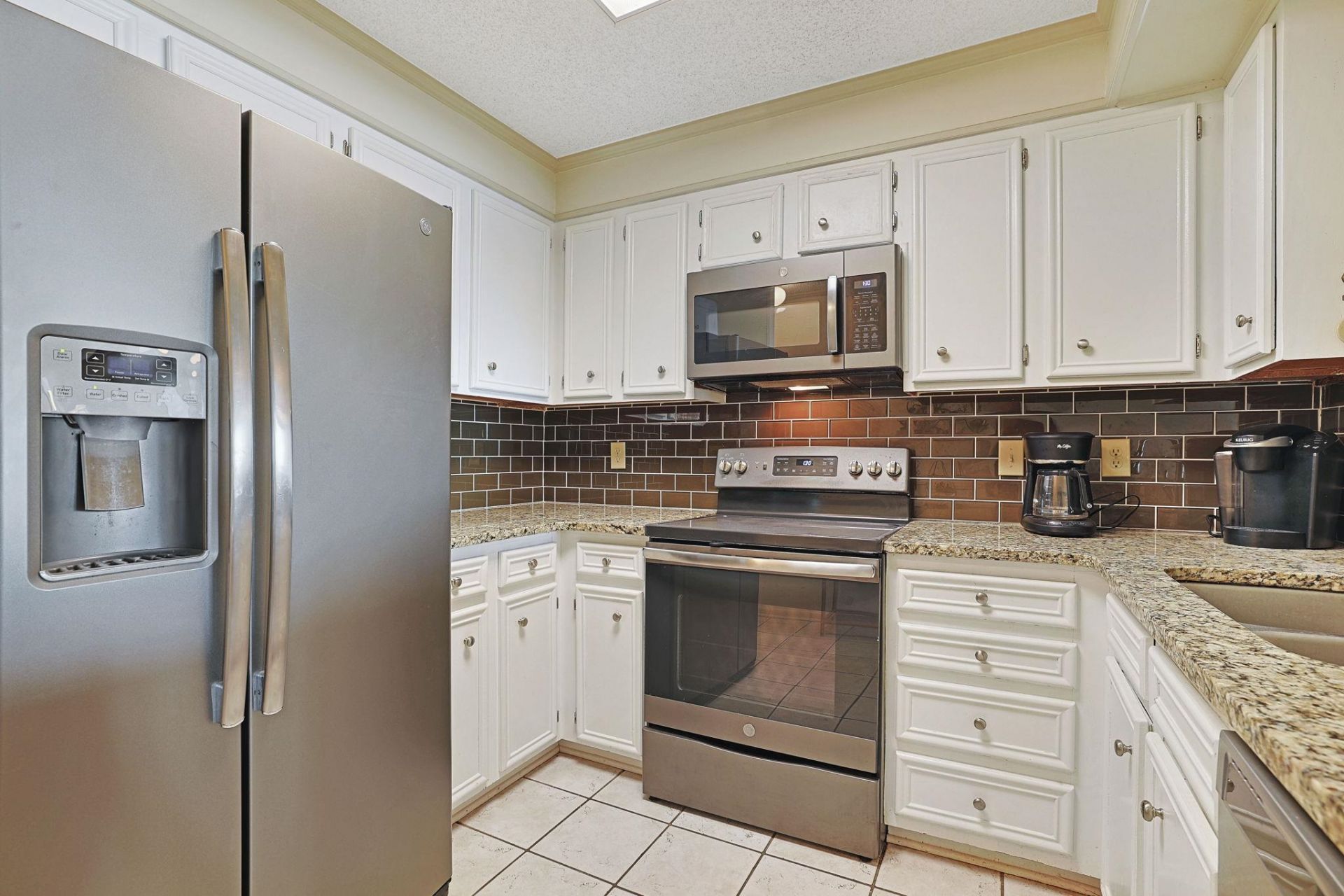 2601 S Ocean Blvd.  Photo 8