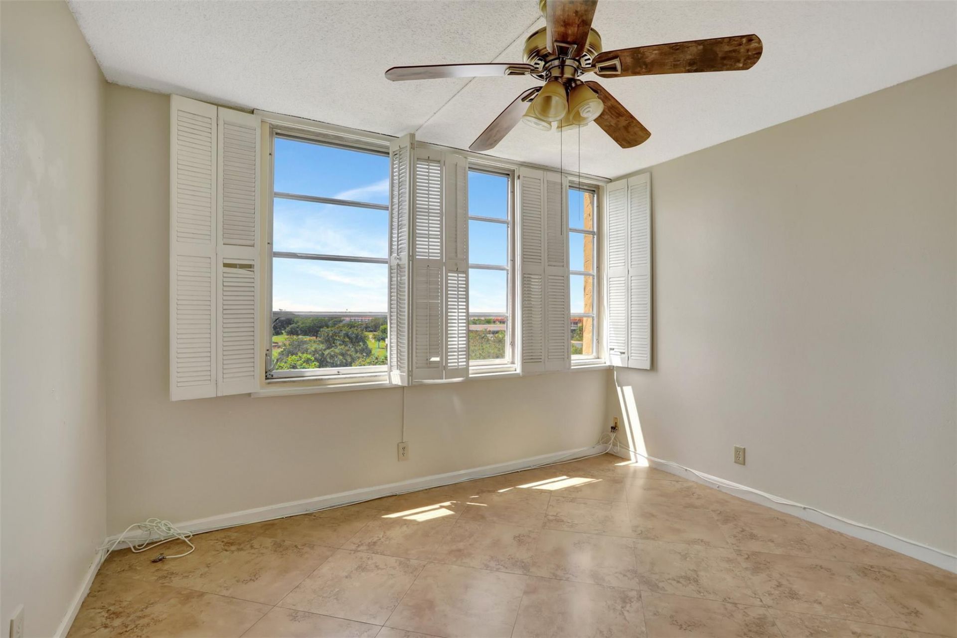 6921 Environ Boulevard, Unit 6o, Lauderhill, FL 33319 Photo