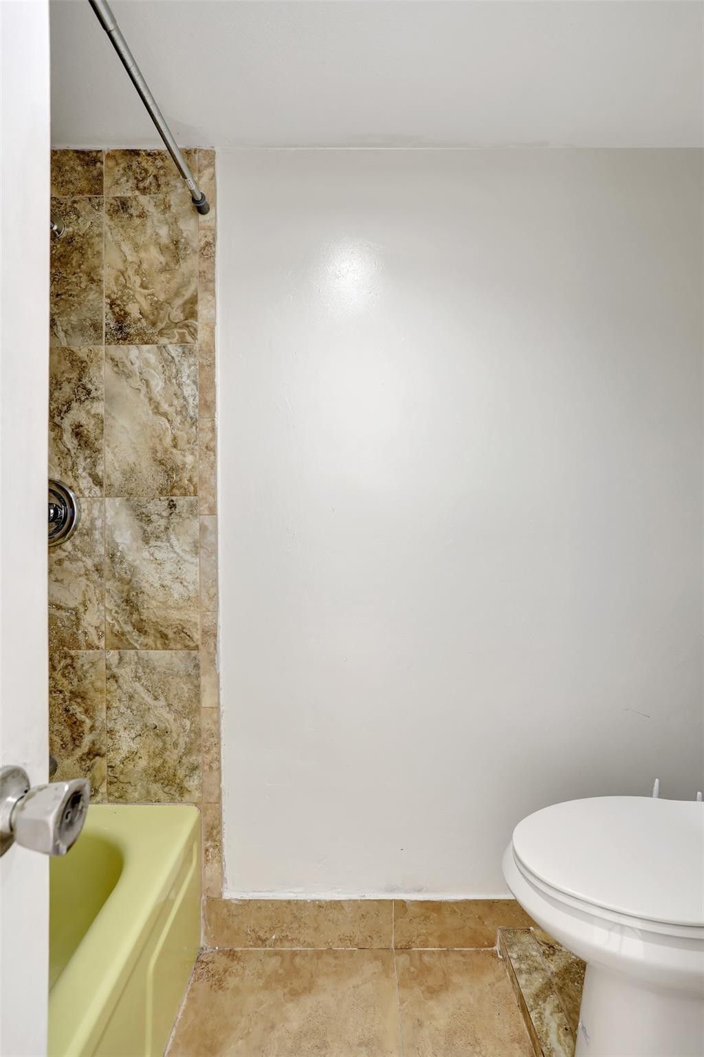 6921 Environ Boulevard, Unit 6o, Lauderhill, FL 33319 Photo