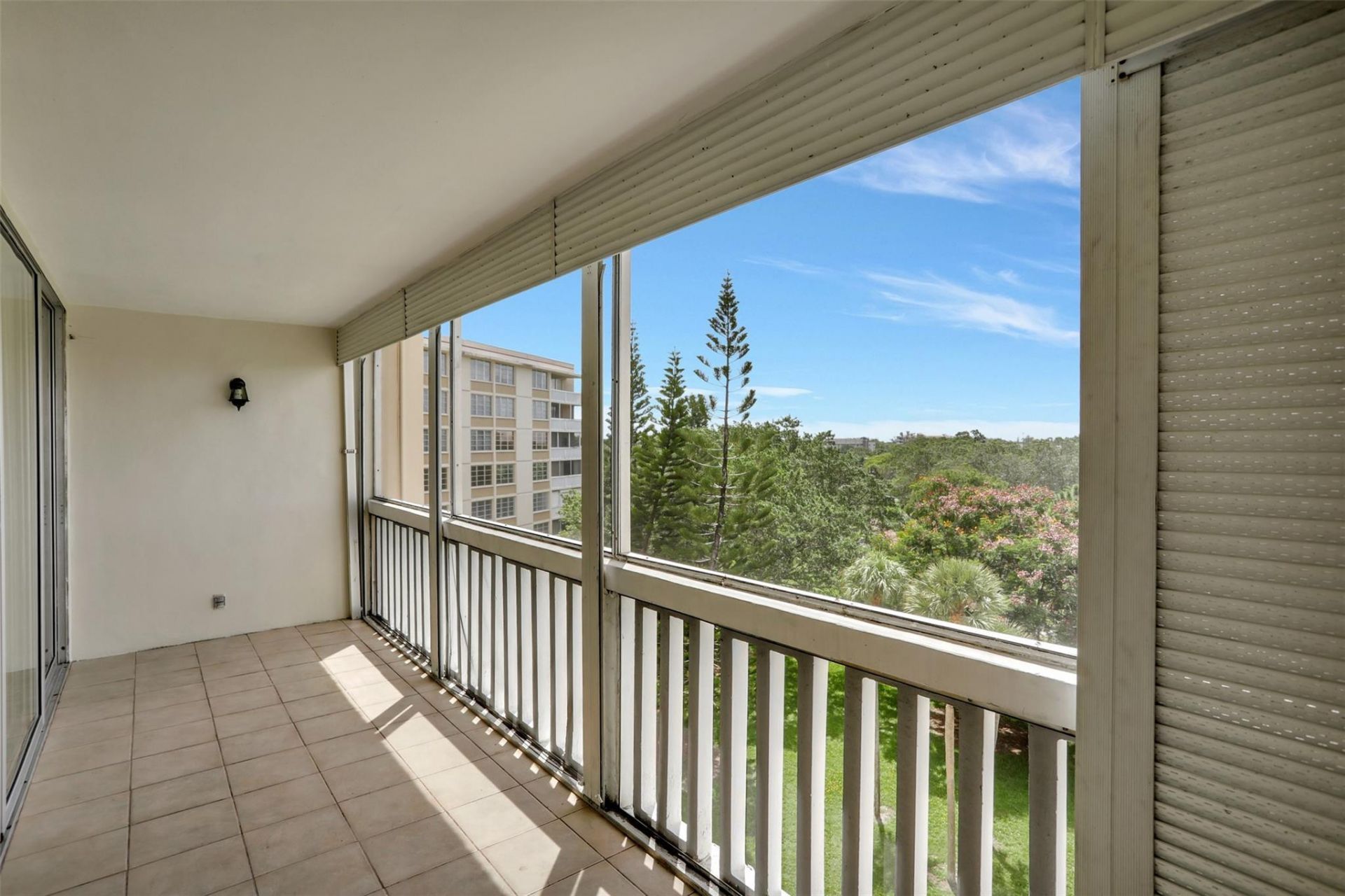 6921 Environ Boulevard, Unit 6o, Lauderhill, FL 33319 Photo