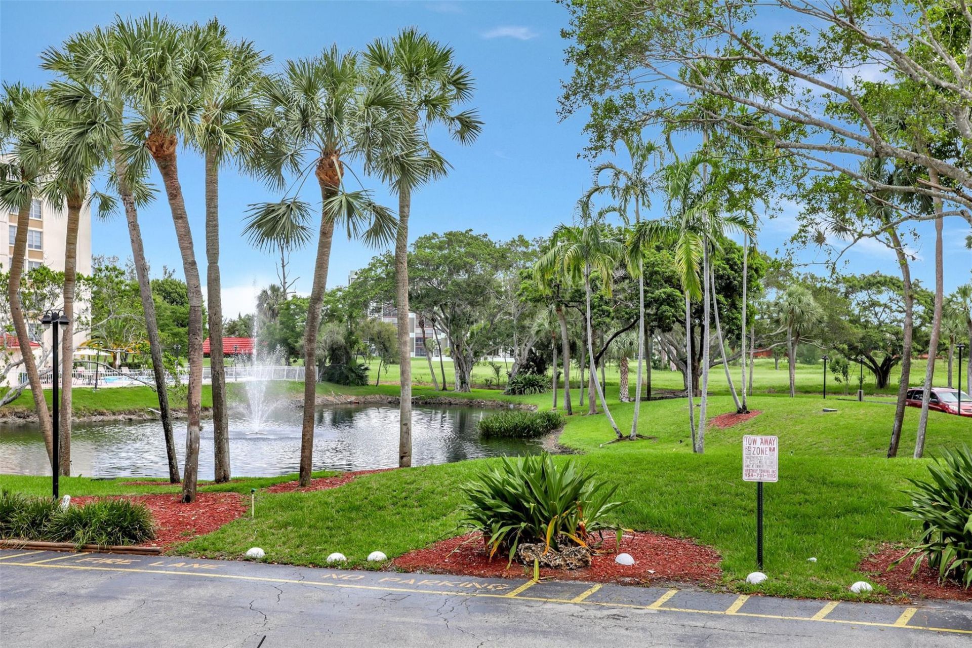 6921 Environ Boulevard, Unit 6o, Lauderhill, FL 33319 Photo