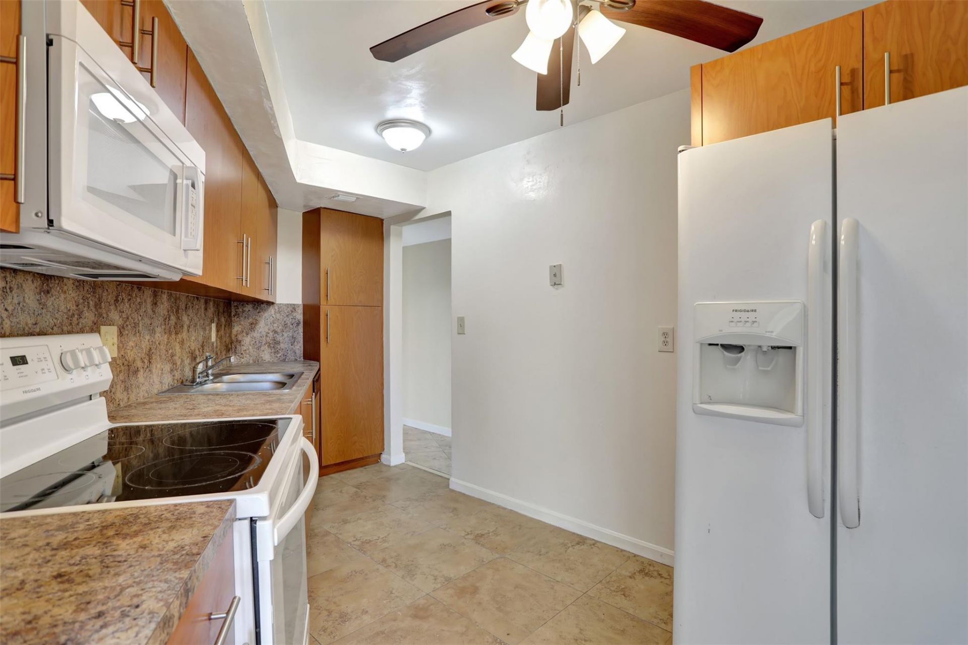 6921 Environ Boulevard, Unit 6o, Lauderhill, FL 33319 Photo