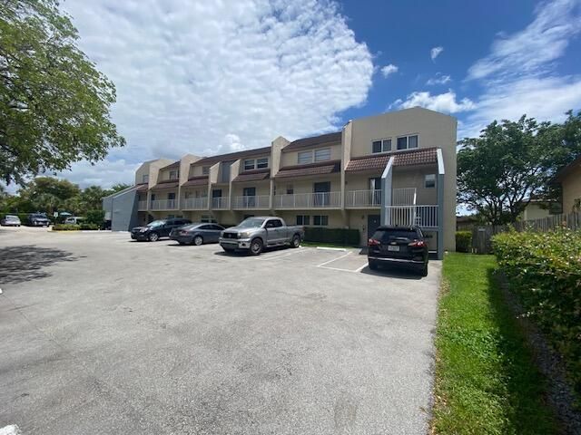 3751 NW 115th Avenue, Unit 4-3, Coral Springs, FL 33065 Photo