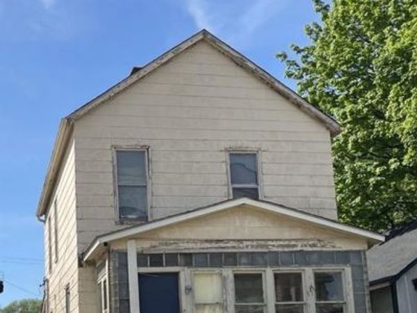 1664 5th Street , Madison, IL 62060