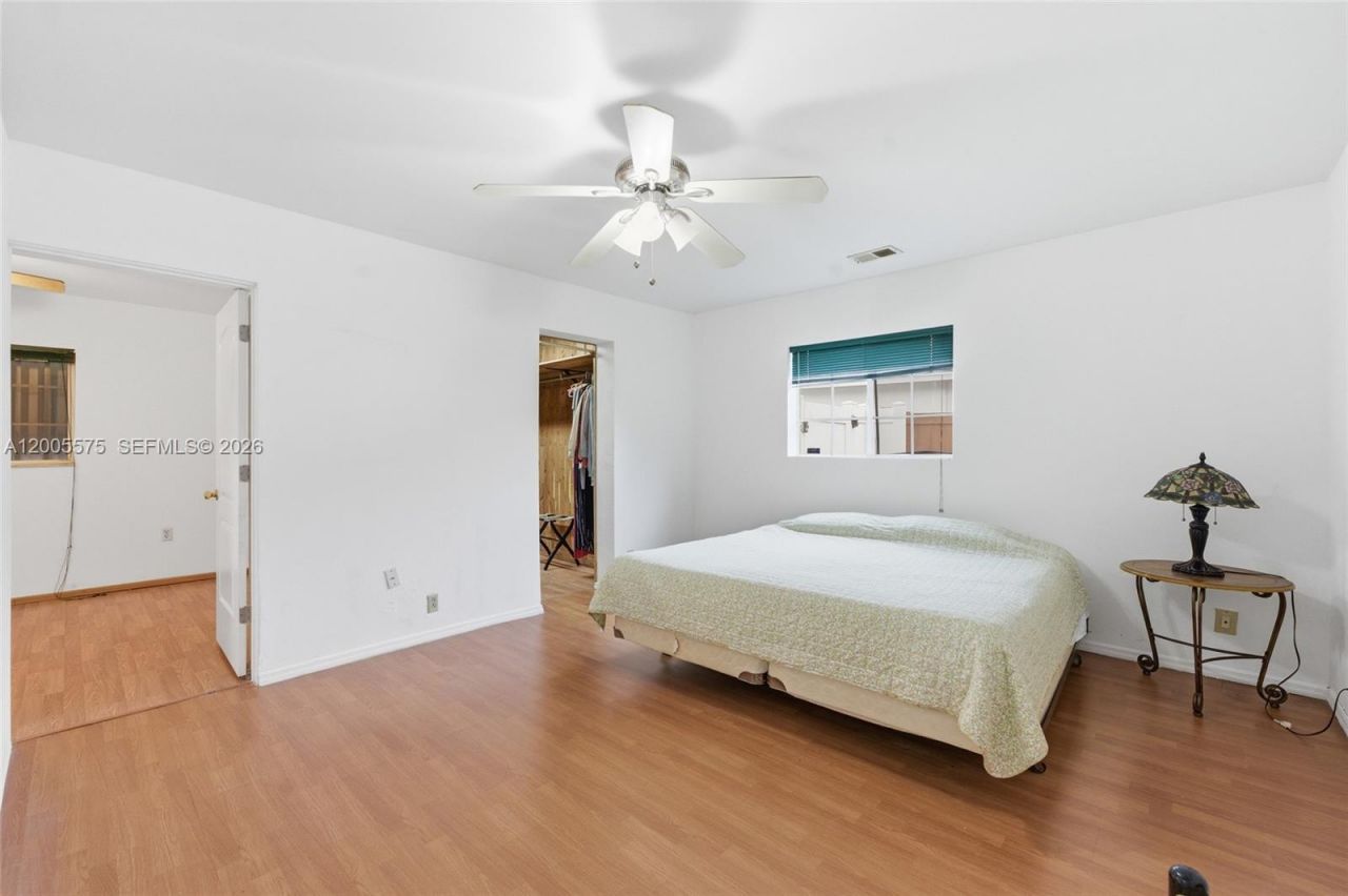 4361 NE 13th Ter , Oakland Park, FL 33334 Photo