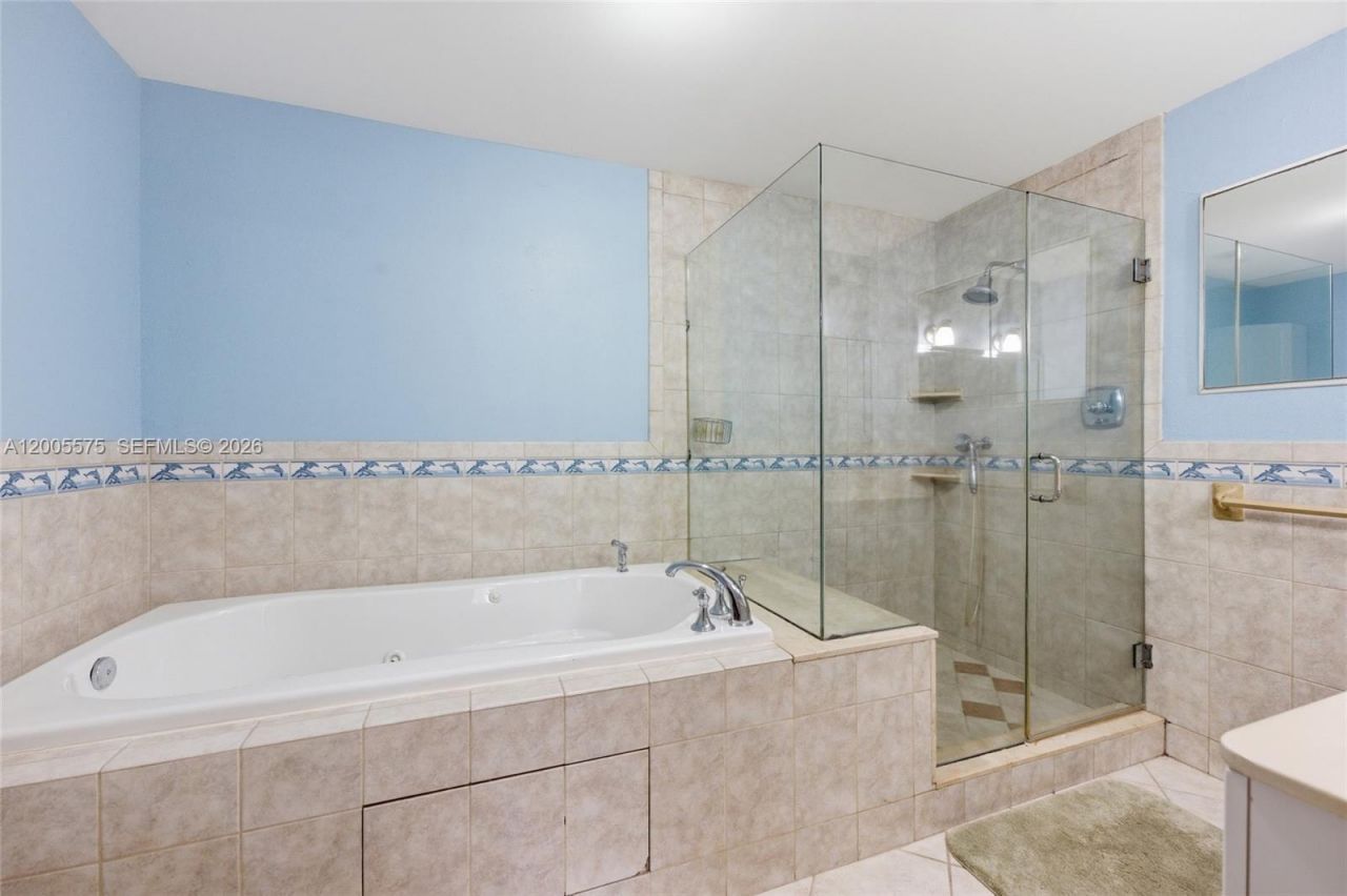 4361 NE 13th Ter , Oakland Park, FL 33334 Photo