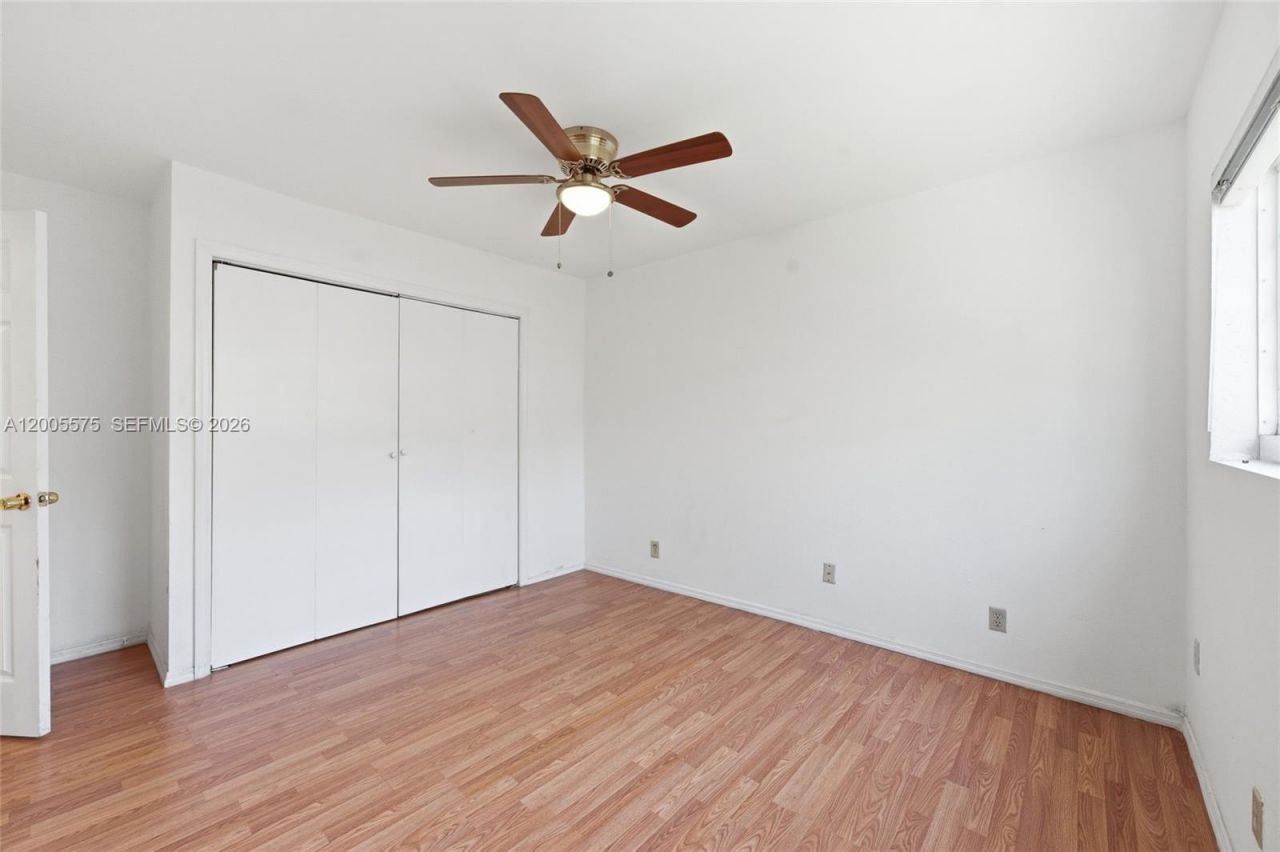 4361 NE 13th Ter , Oakland Park, FL 33334 Photo