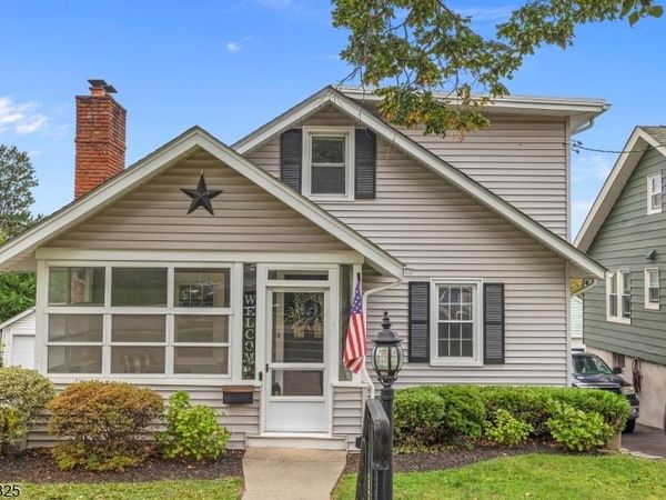 17 Lane Ave, West Caldwell, NJ 07006