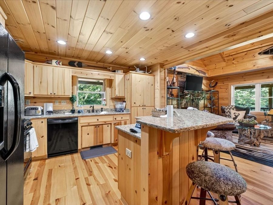 Property Image 40
