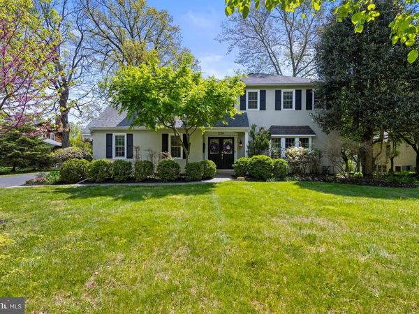 230 E BEECHTREE LANE, WAYNE, PA 19087