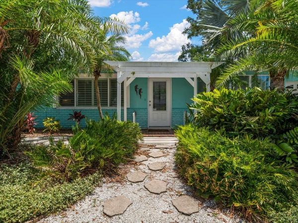 301 CEVERA DRIVE , DUNEDIN, FL 34698