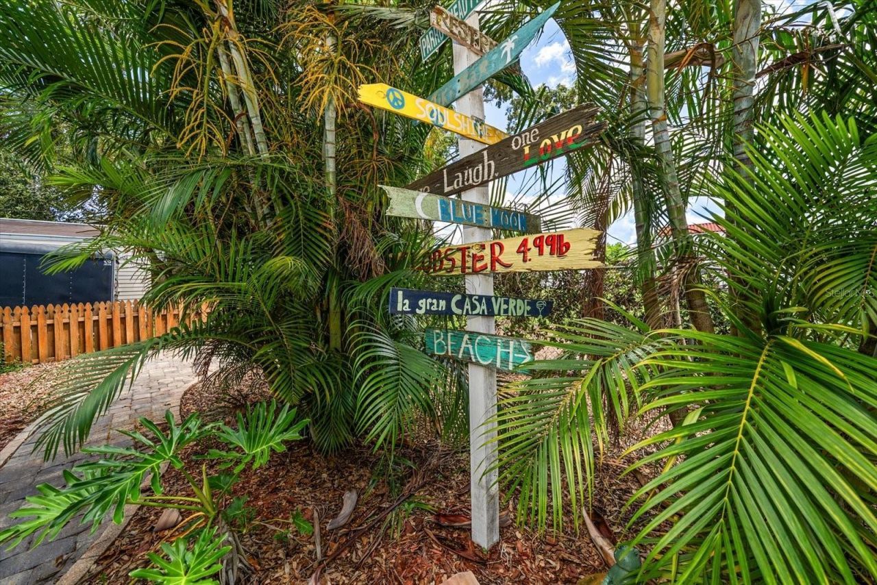 301 Cevera Drive , Dunedin, FL 34698 Photo