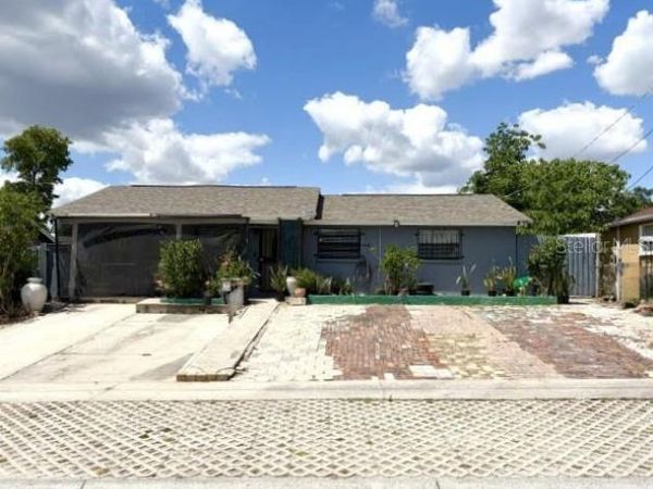 4802 E CURTIS STREET, TAMPA, FL 33610