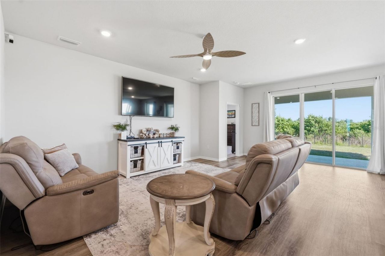 5640 Silver Moonlight Drive, Palmetto, FL 34221 Photo