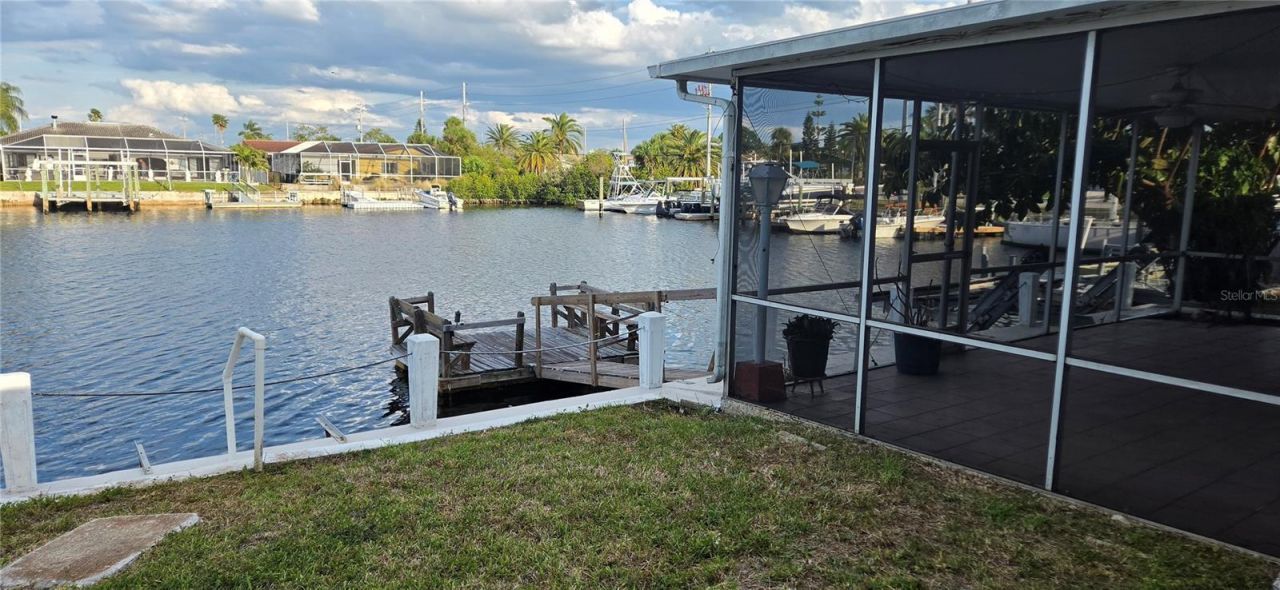 5308 Pilots Place , New Port Richey, FL 34652 Photo