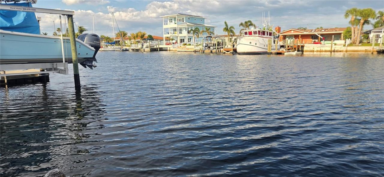 5308 Pilots Place , New Port Richey, FL 34652 Photo