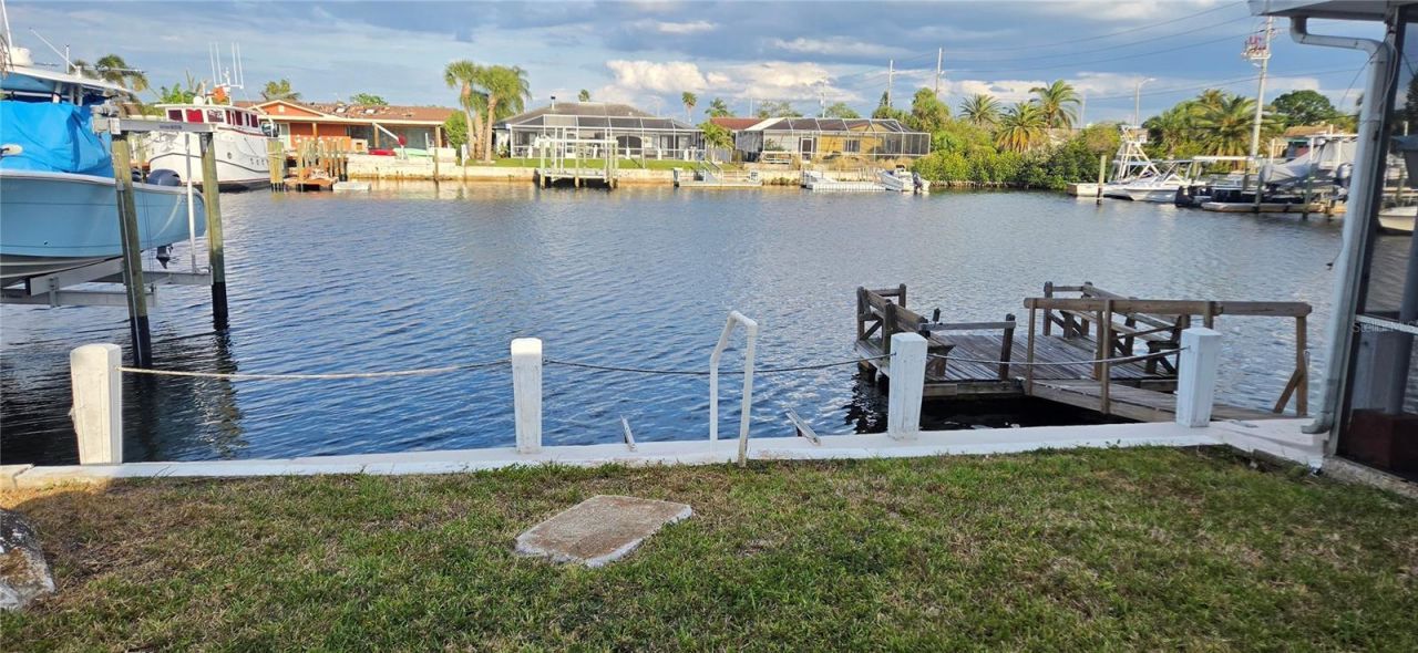 5308 Pilots Place , New Port Richey, FL 34652 Photo