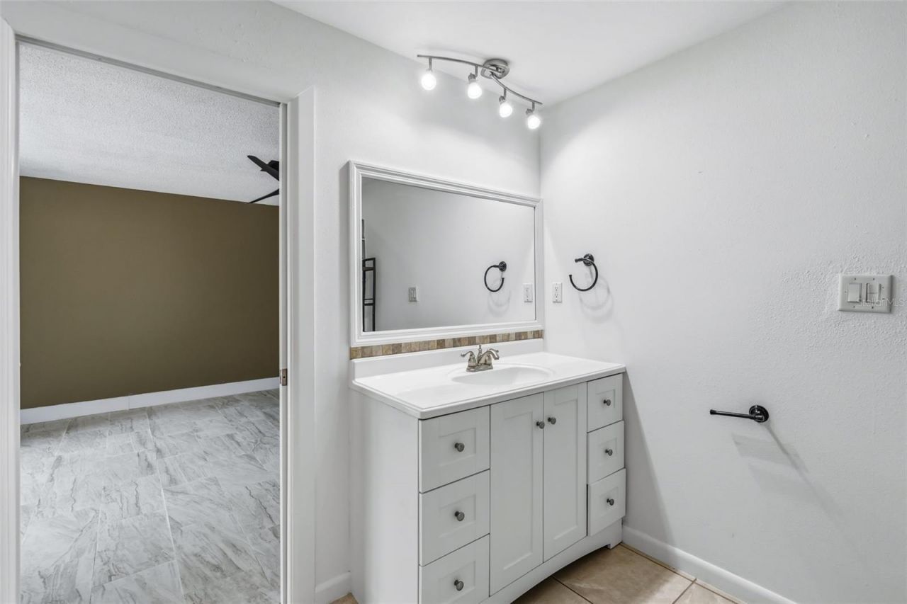 1606 NW 22nd Street, Gainesville, FL 32605 Photo