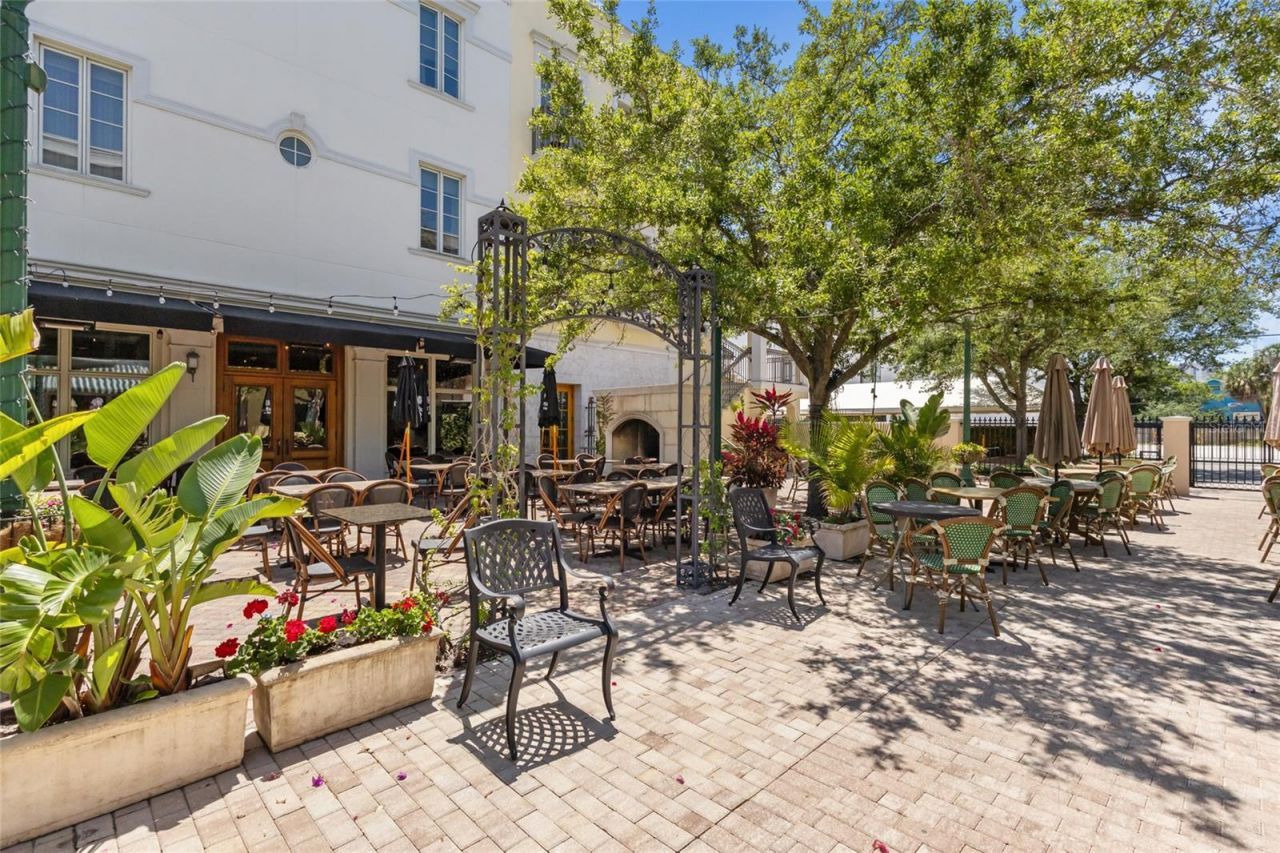445 N Orange Avenue , Unit 309, Sarasota, FL 34236 Photo