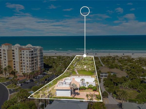 2117 OCEAN DRIVE, NEW SMYRNA BEACH, FL 32169