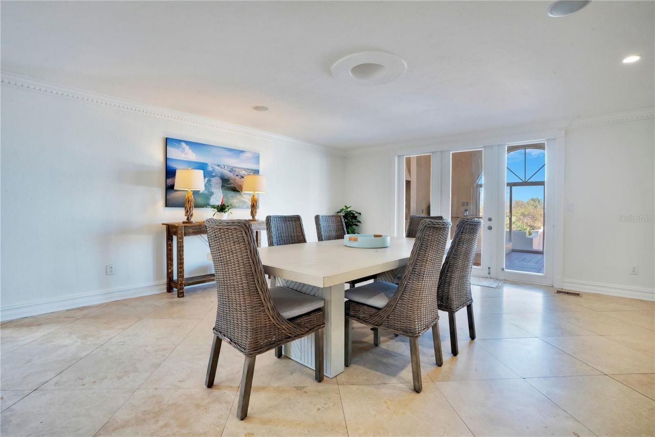2117 Ocean Drive, New Smyrna Beach, FL 32169 Photo
